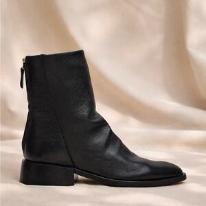 Steve Madden Black Leather Zip-Back ( Nexie ) Ankle Boots